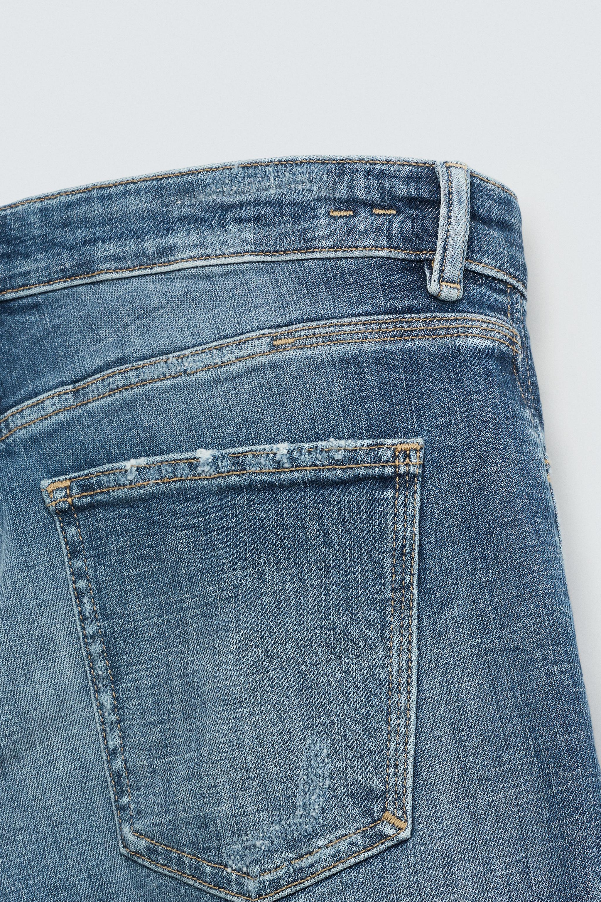 RIPPED SKINNY FIT JEANS